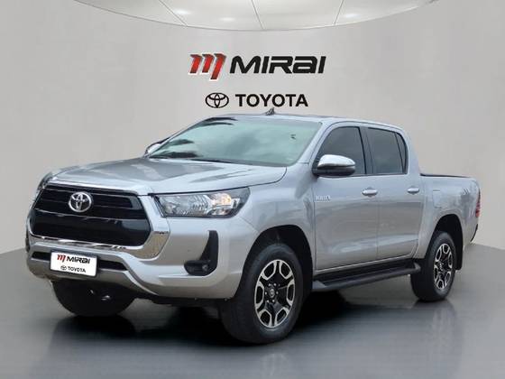 TOYOTA HILUX 2.8 D-4D TURBO DIESEL CD SRV 4X4 AUTOMÁTICO